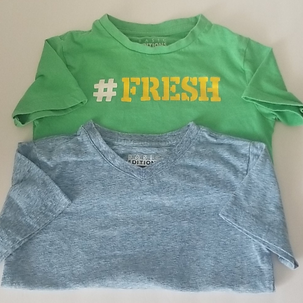 Basic Editions Bundle of 2 T shirts Sz 4/5